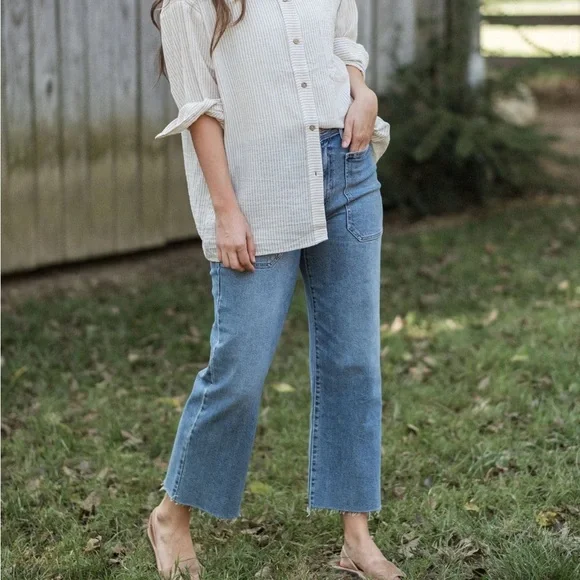 Neuflora Venice Button Down - Tan - Picture 2 of 9